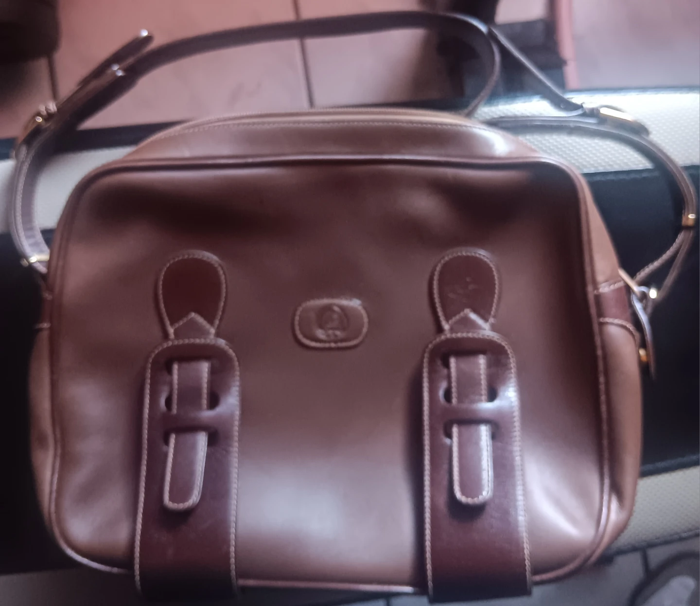 Vintage Brown Leather Shoulder Bag