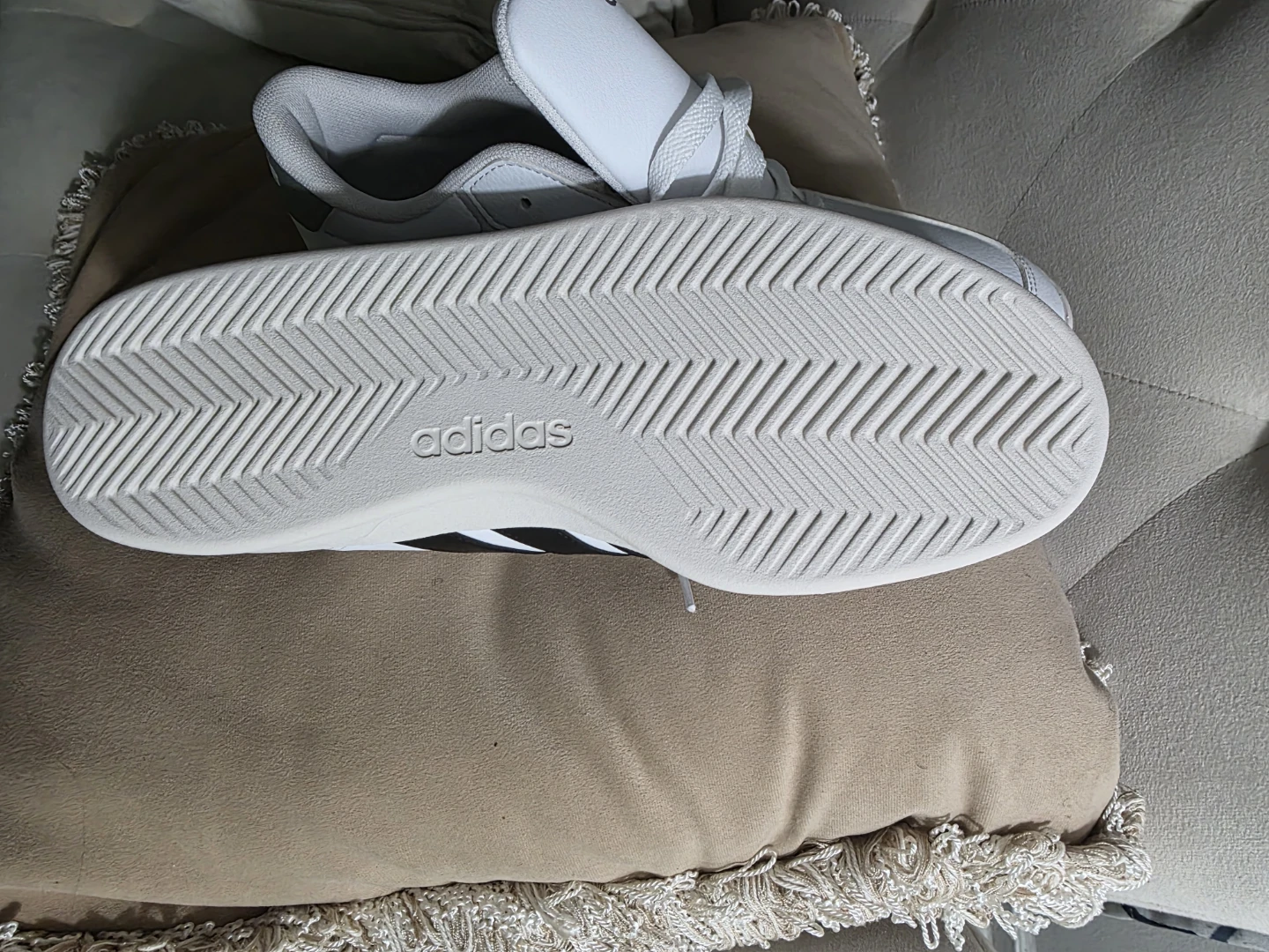Adidas White & Black Sneakers - photo 4
