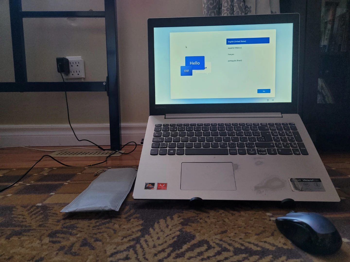 Lenovo ideapad 330 Laptop with Wireless Mouse and Stand - photo 2