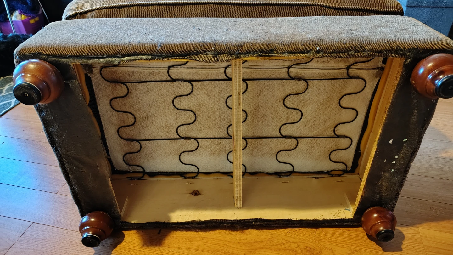 Free Ottoman with Wooden Legs - photo 5