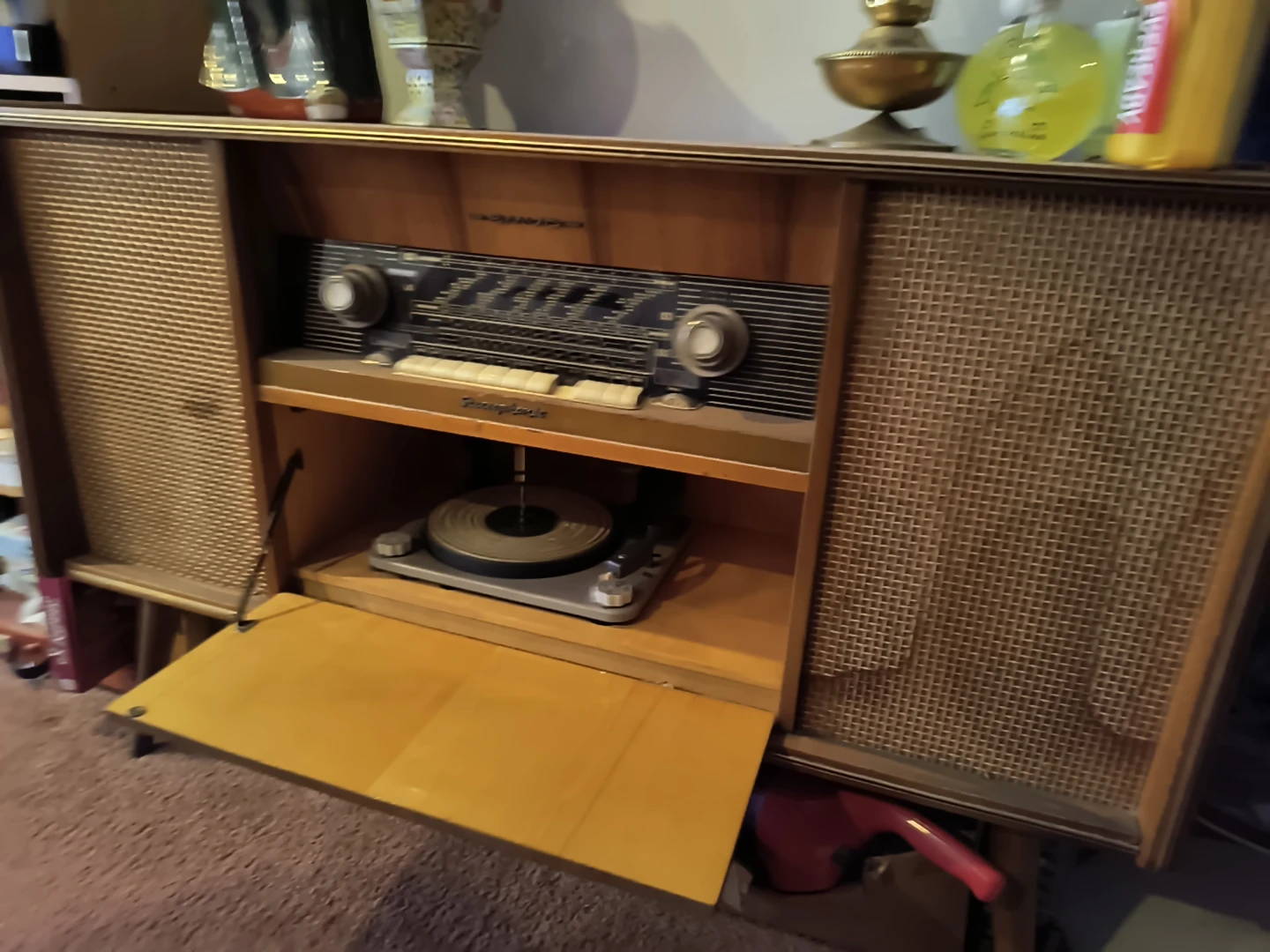 EMVD STEREOPHONIC