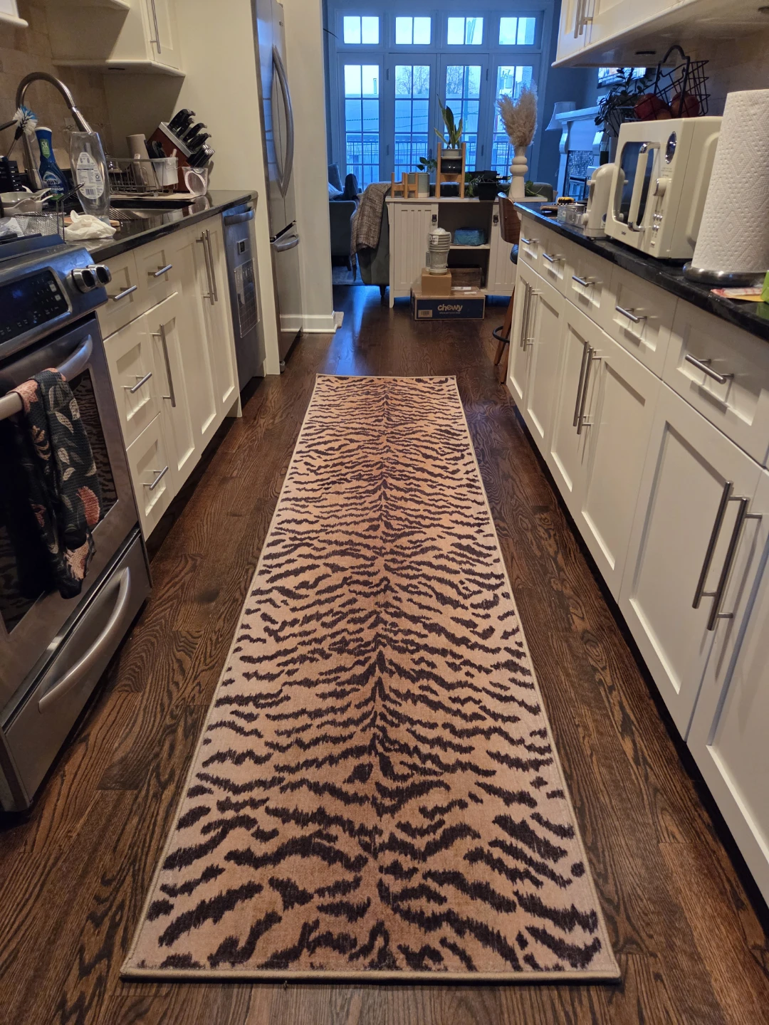 Ruggable Tiger Print Runner Rug 2.5'x10' - photo 2