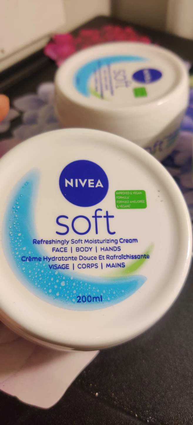 NIVEA Soft Refreshingly Soft Moisturizing Cream 200mlx 3 - photo 2