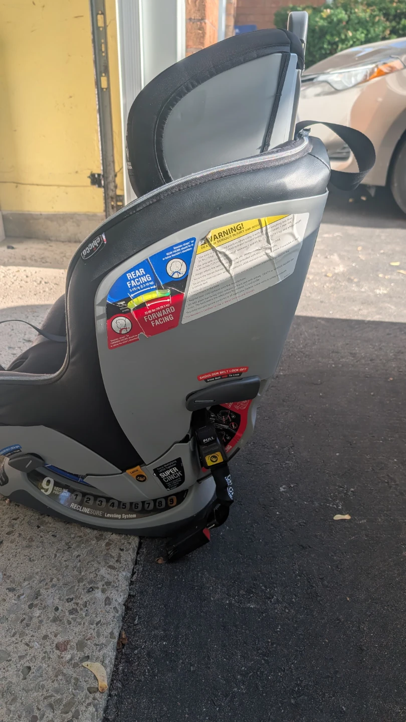 Chicco NextFit Convertible Car Seat - photo 3