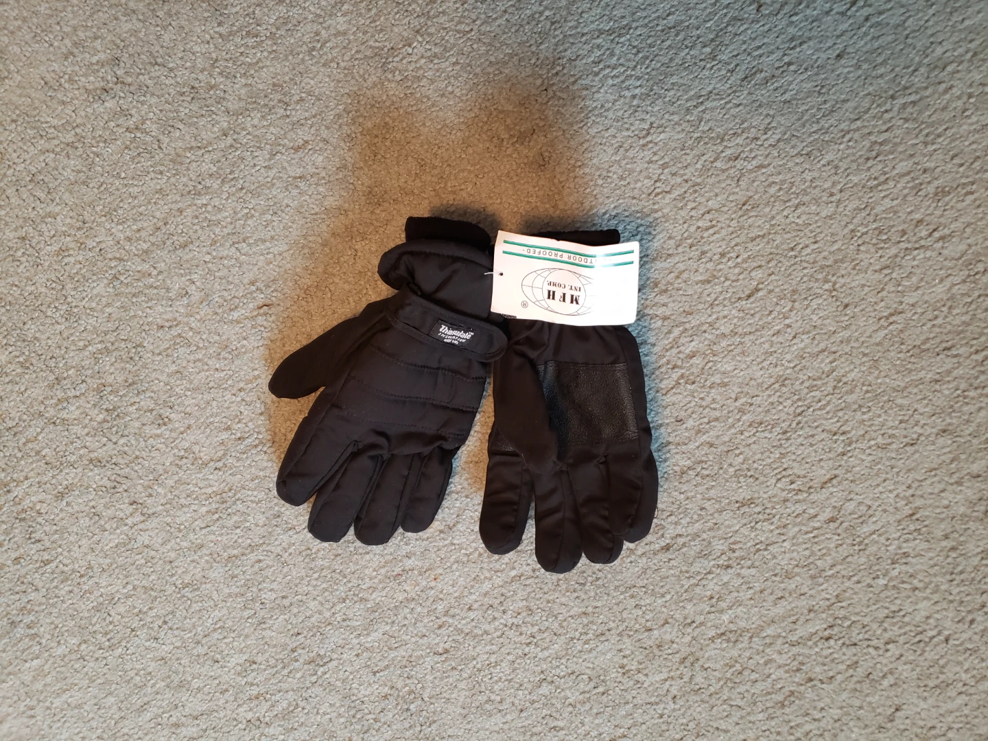 Thinsulate Insulated Gloves - photo 2