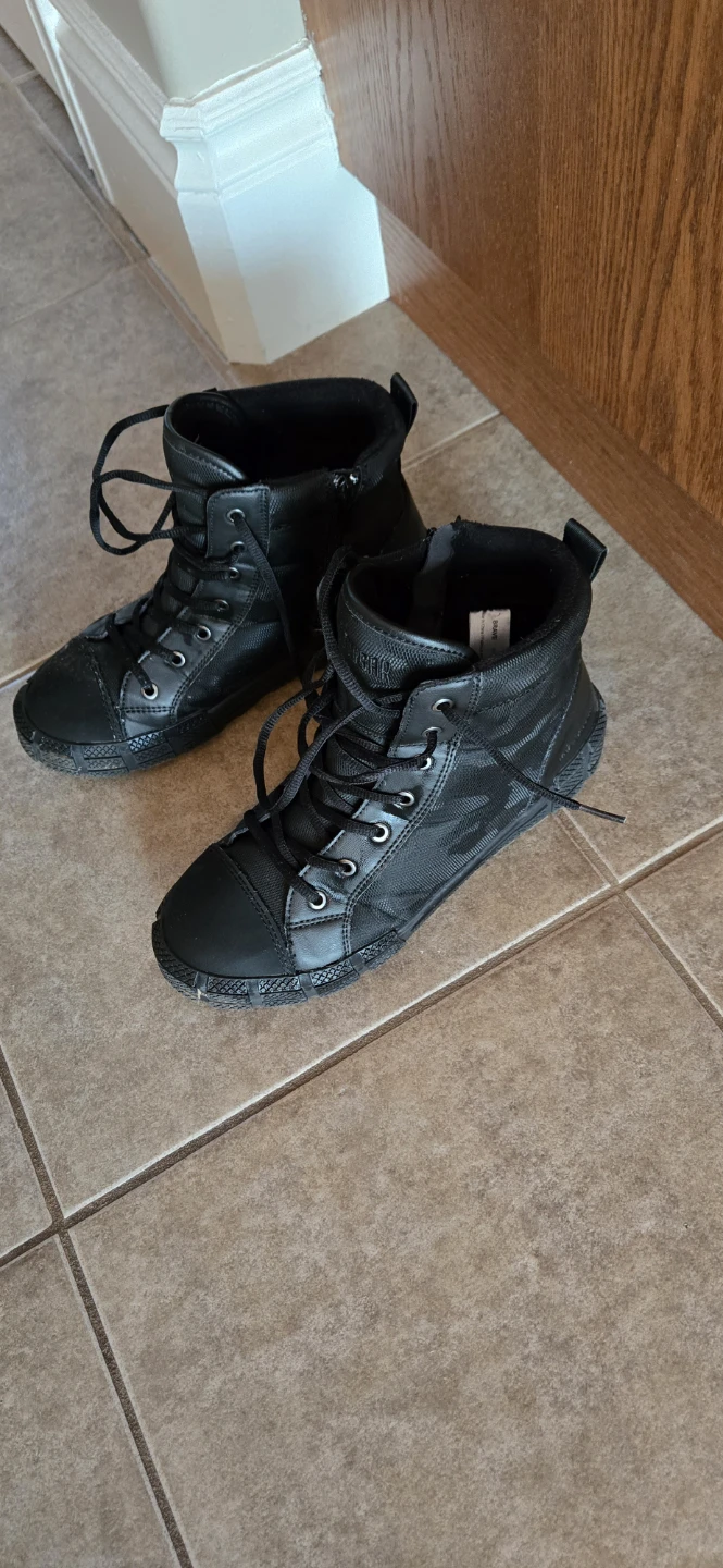 Boots Cougar size 7