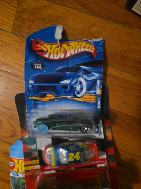 Hot Wheels lot - photo 2