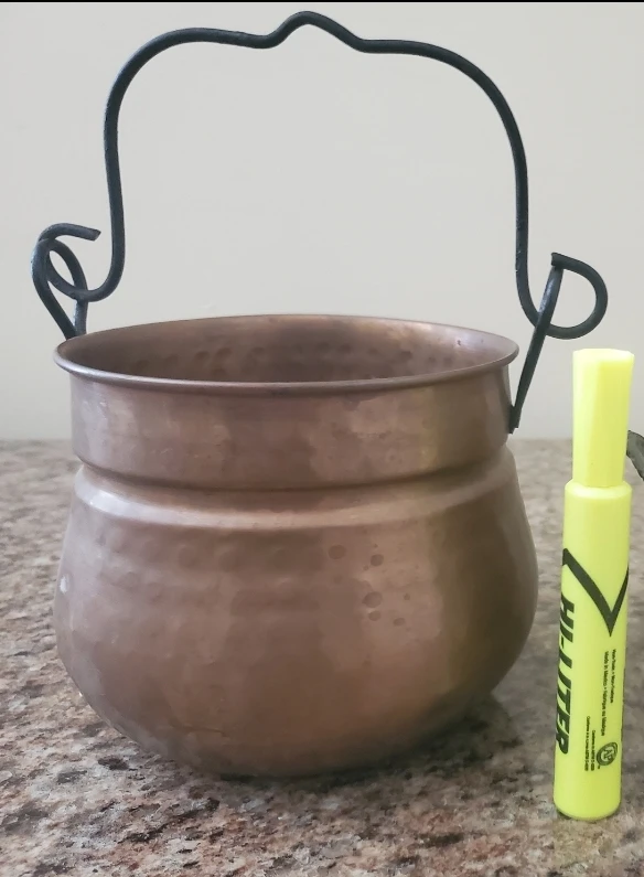 Vintage Copper cauldron with Handle