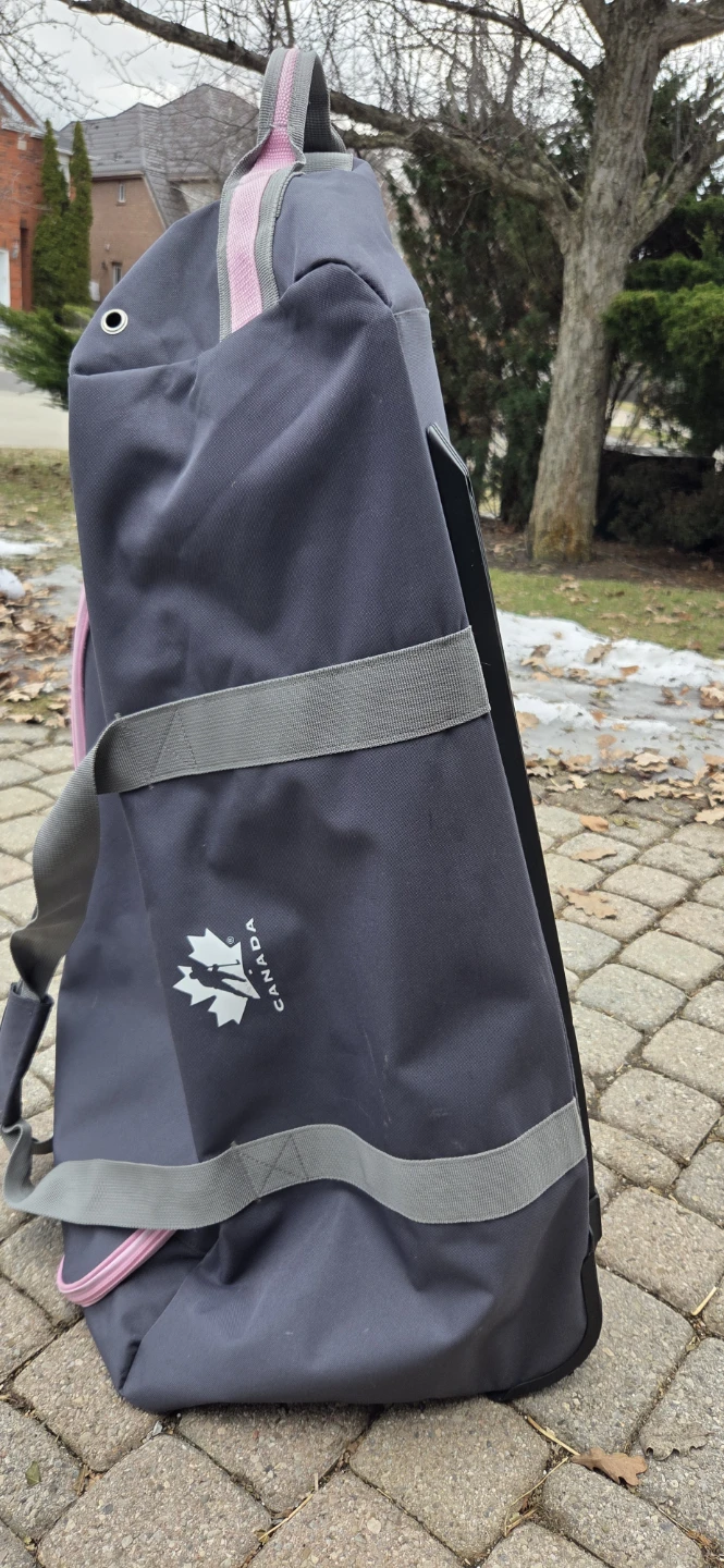 Team Canada Rolling Duffel Bag - photo 4