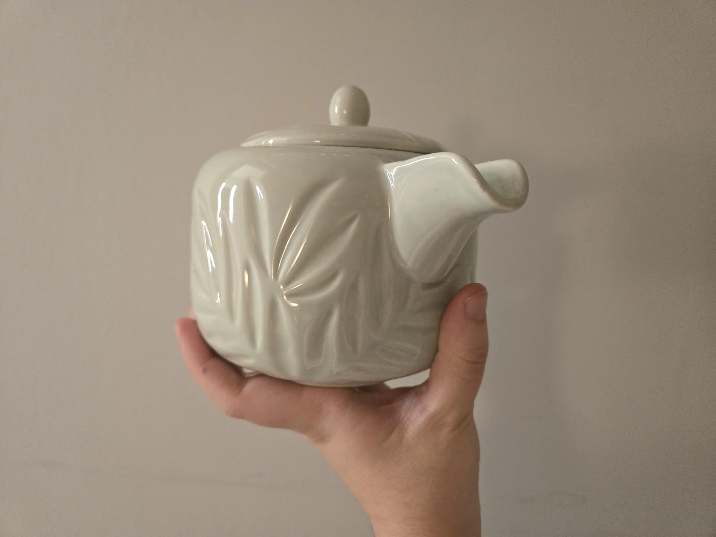 Light Green Leaf Teapot - photo 2