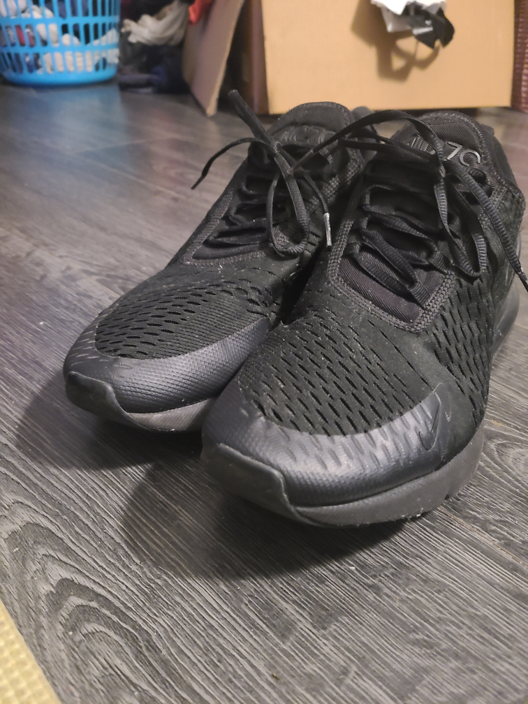 Nike Air Max 270 Black Sneakers