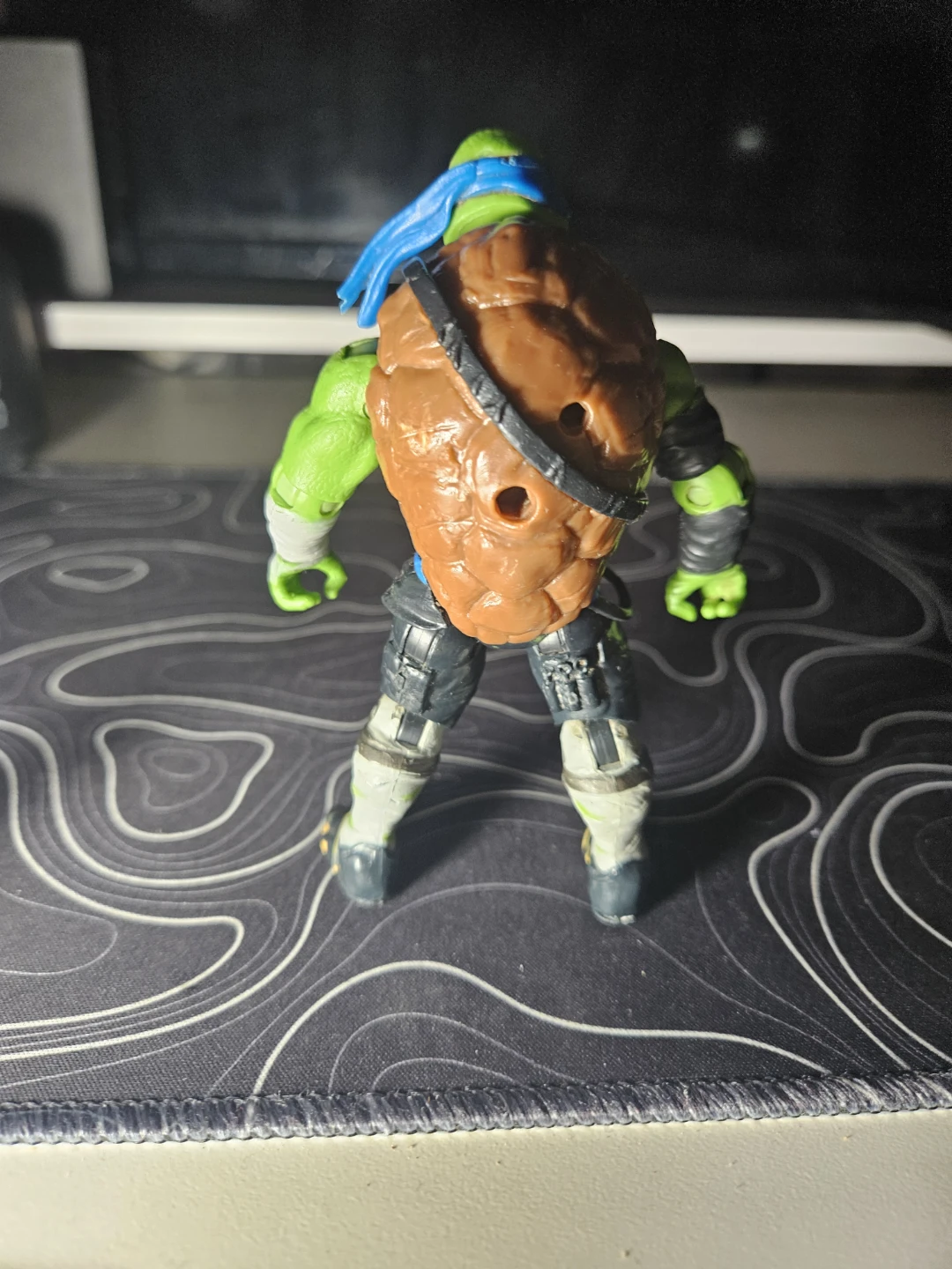 Teenage Mutant Ninja Turtle Leonardo Action Figure - photo 2