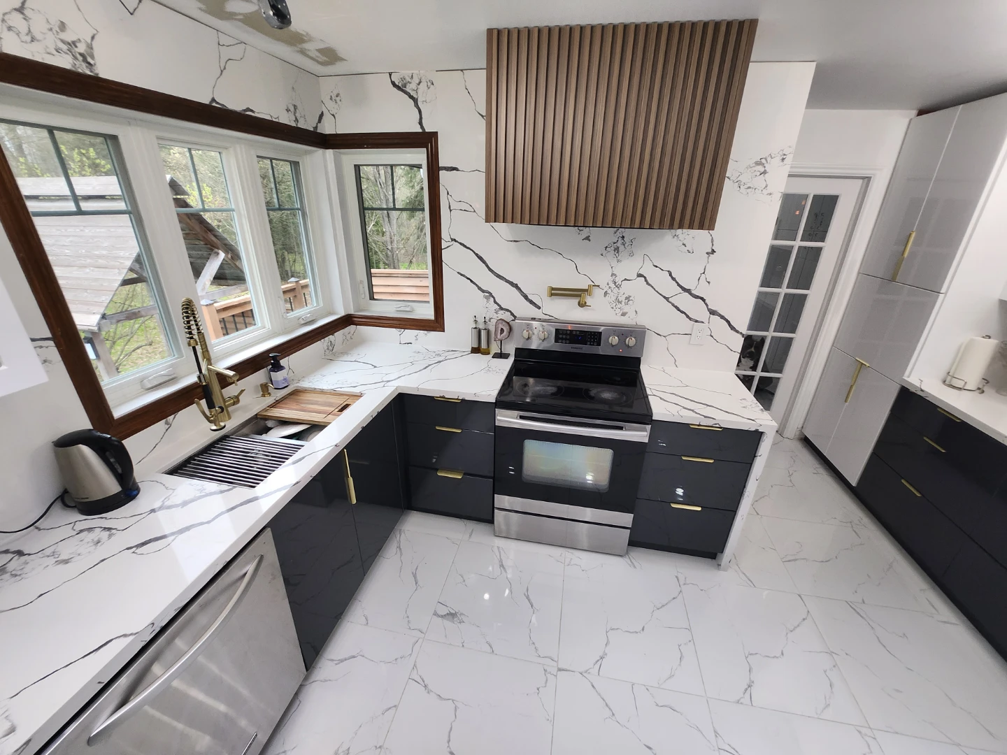 Art Kitchen's Cabinet - photo 4