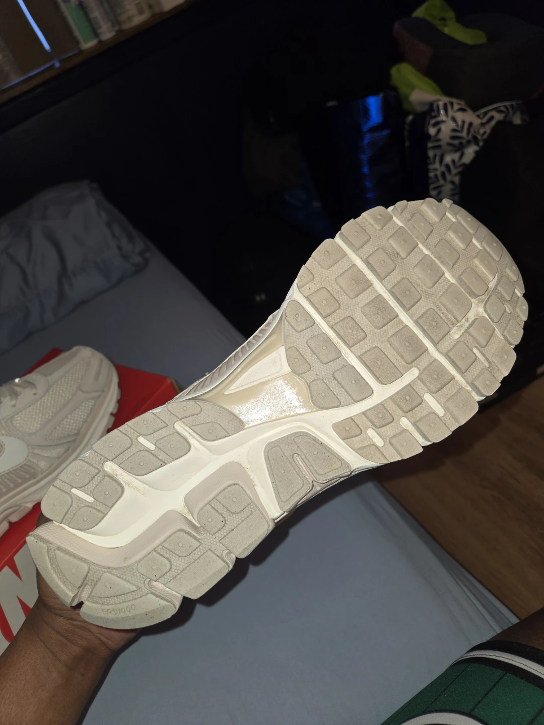 Nike Zoom Vomero 5 - photo 3