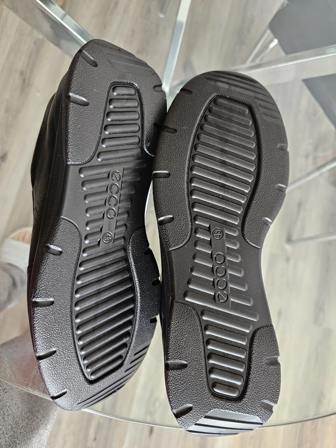 ECCO Men's Black Leather Slip-On Shoes - Size 9-9.5 US - photo 2