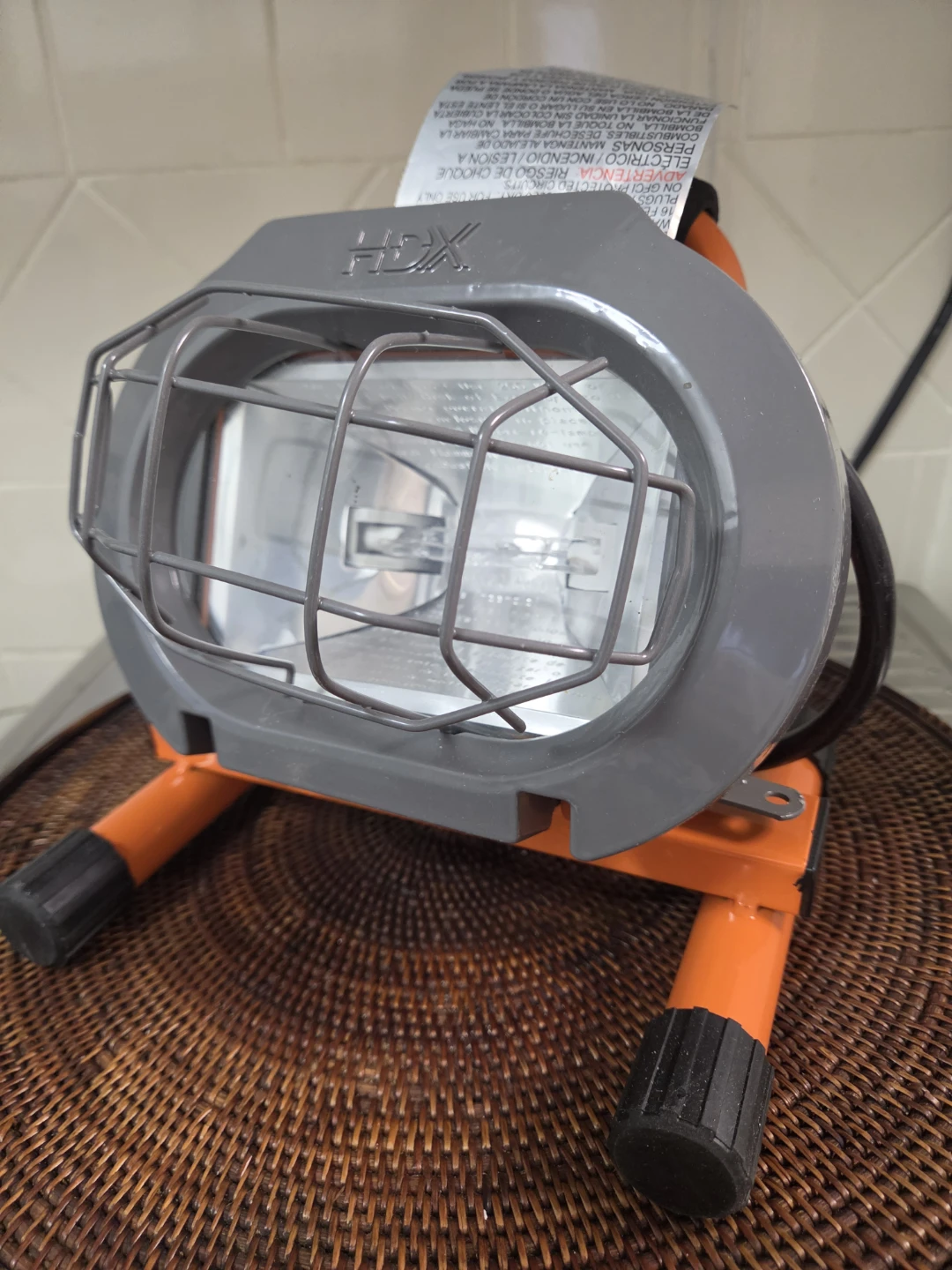 HDX Portable Halogen Work Light 250 Watt - photo 3