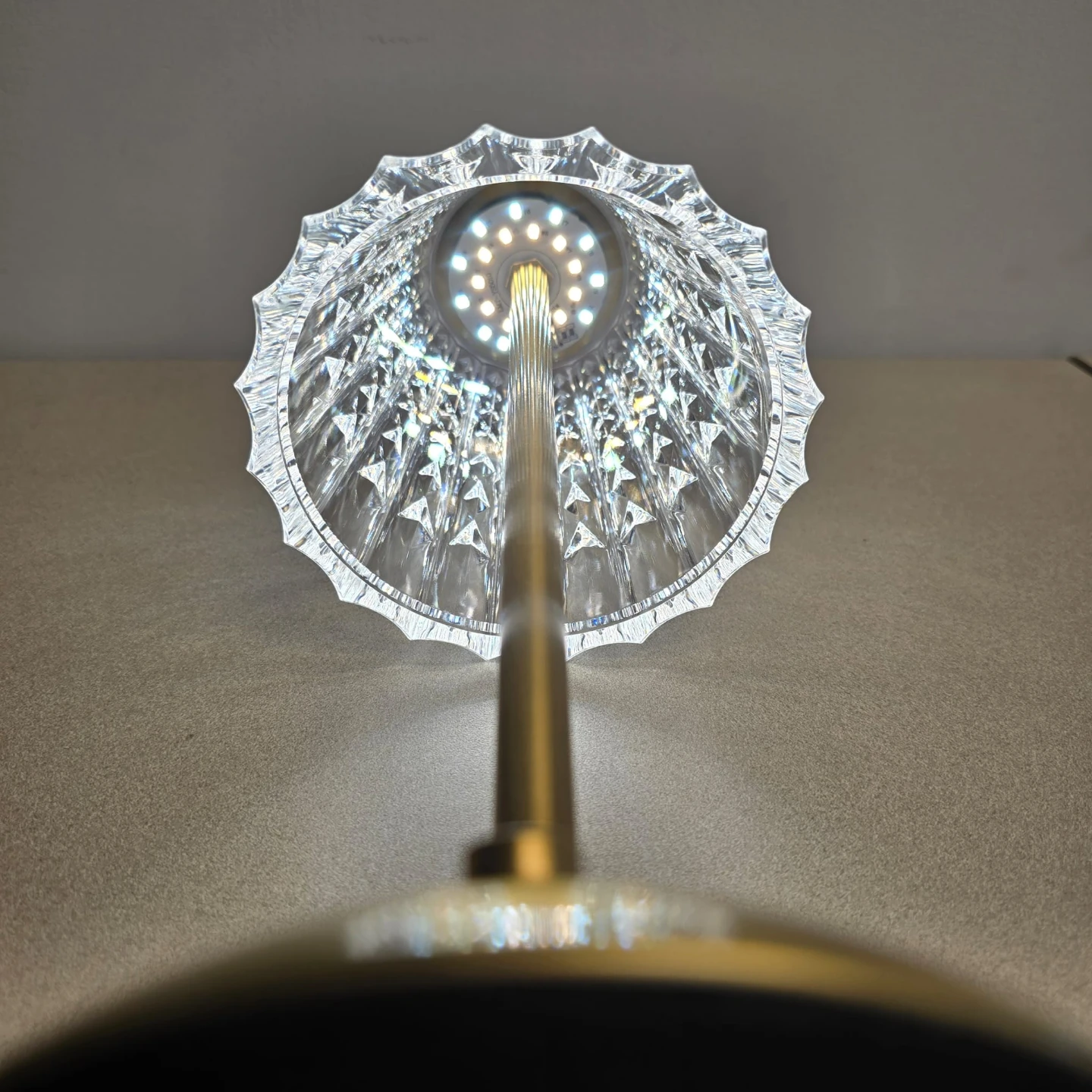 🔆 New Cordless LED Crystal Table Lamp - photo 5