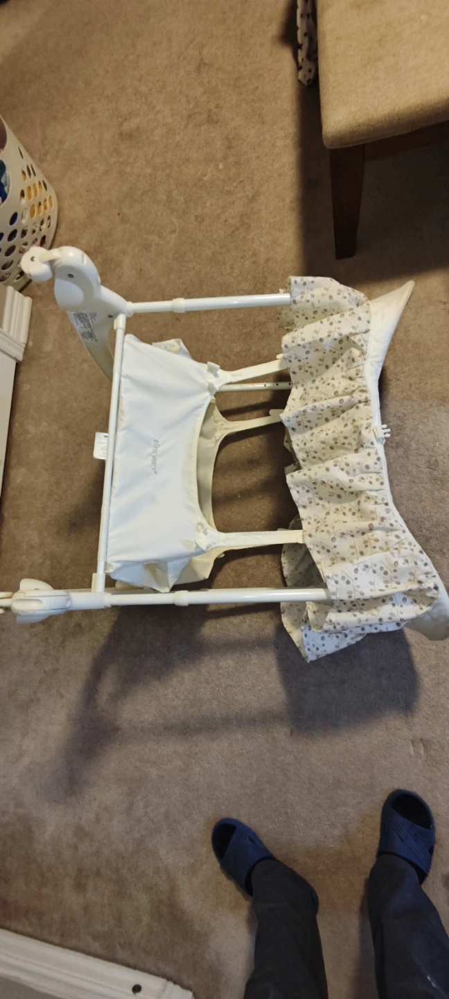 Graco Bassinet Rocker - photo 5