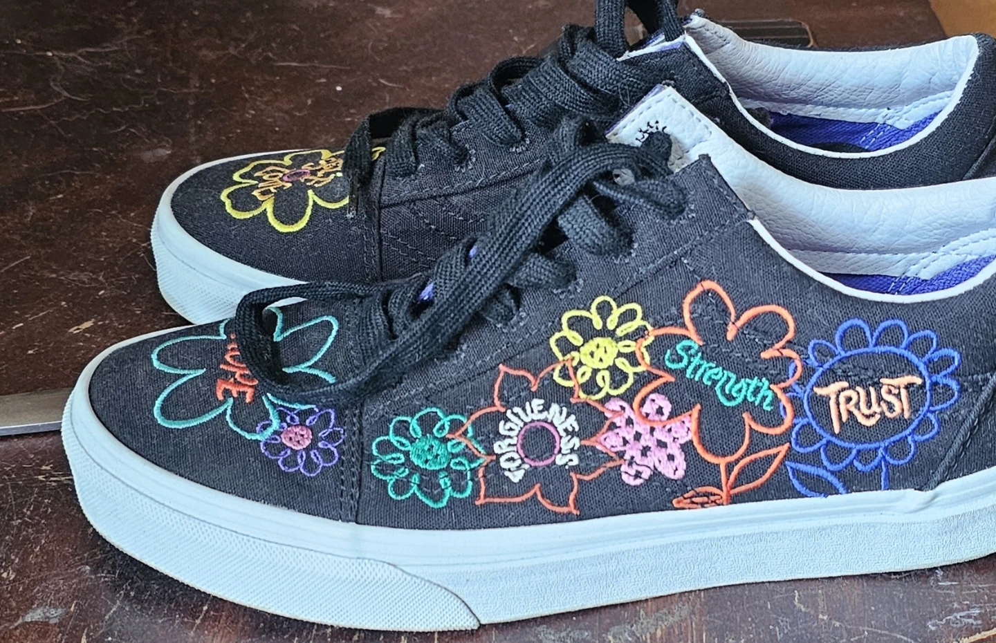 Vans Style 36 "Sunshine" Embroidered Sneakers - photo 3