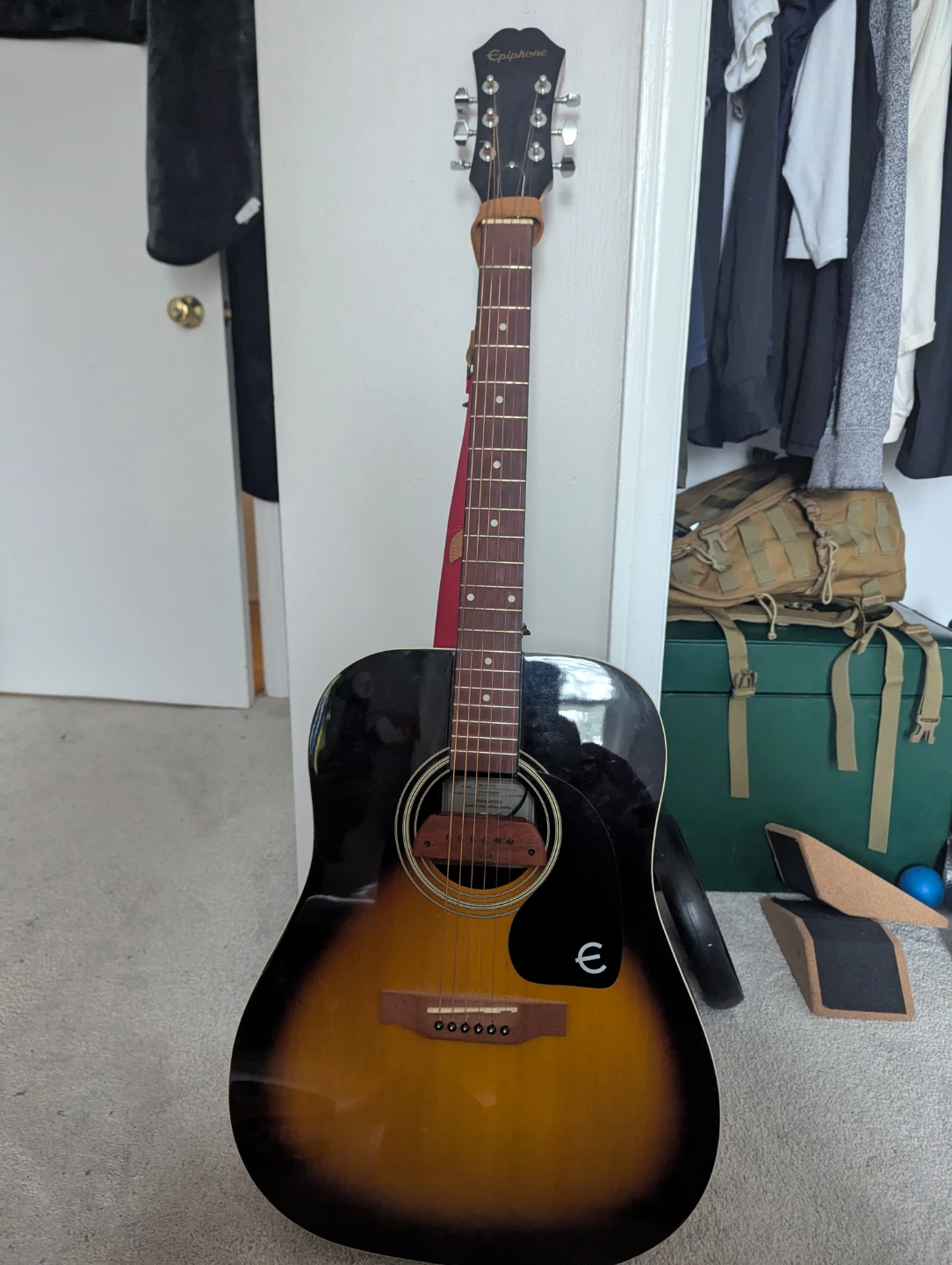 Epiphone Acoustic Guitar & Equipment