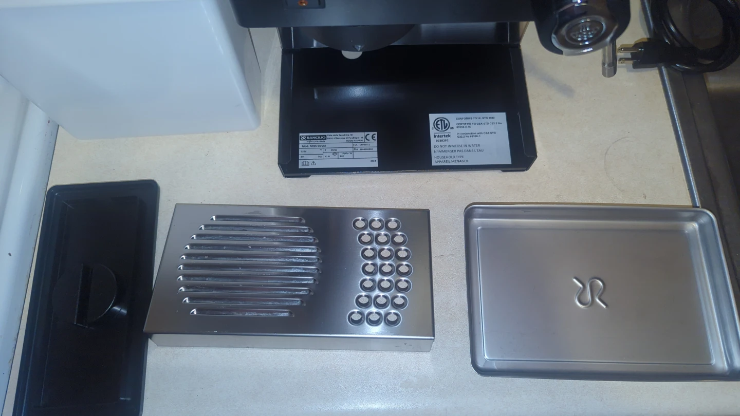 Rancilio Silvia Espresso Machine - photo 2