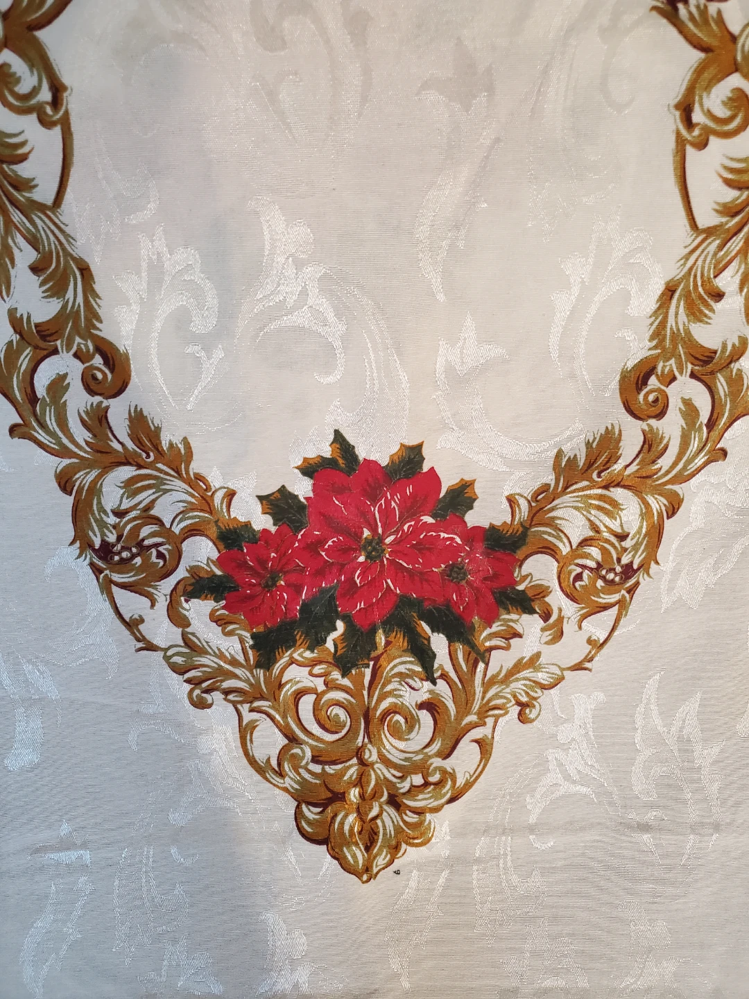 Vtg Style Christmas Table Cloth...Vguc - photo 5