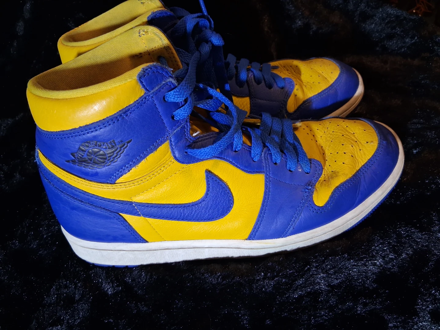 Nike Air Jordan 1 High Top Sneakers - Blue/Yellow