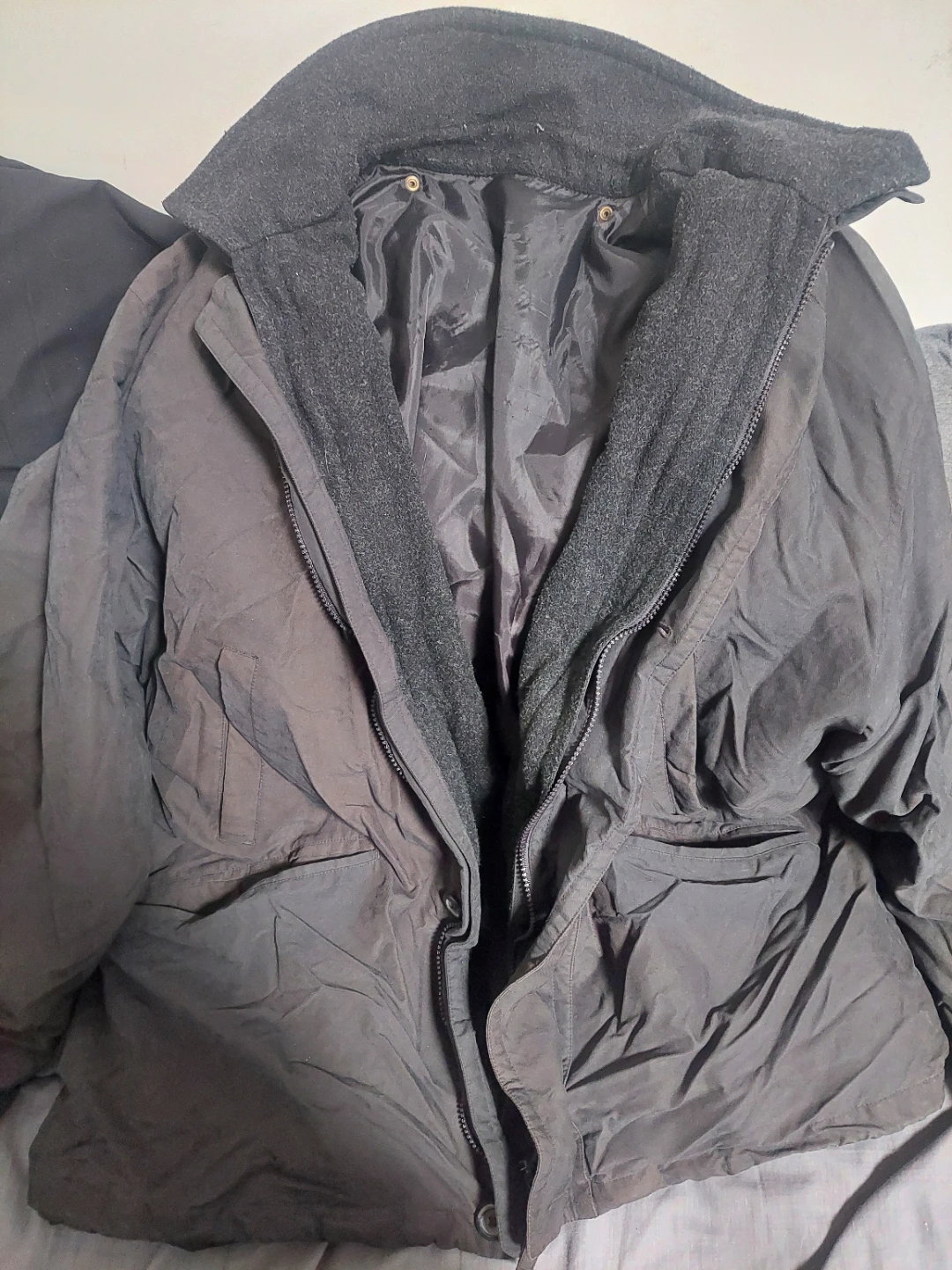 Men's Winter Jacket - XXL