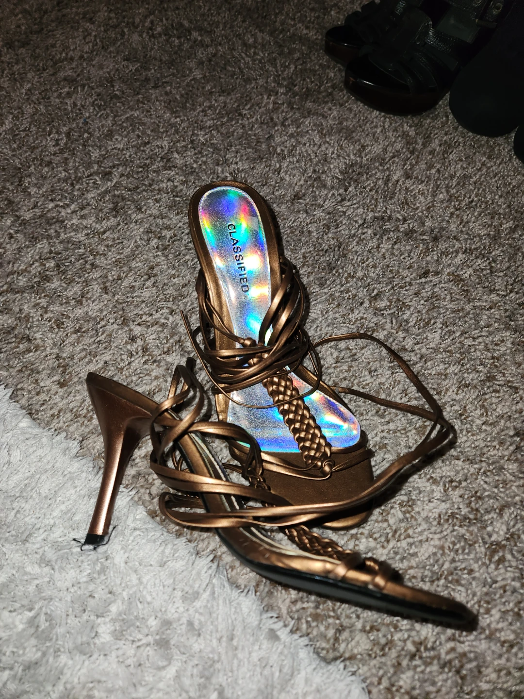 Classified Women's Strappy Heeled Sandals