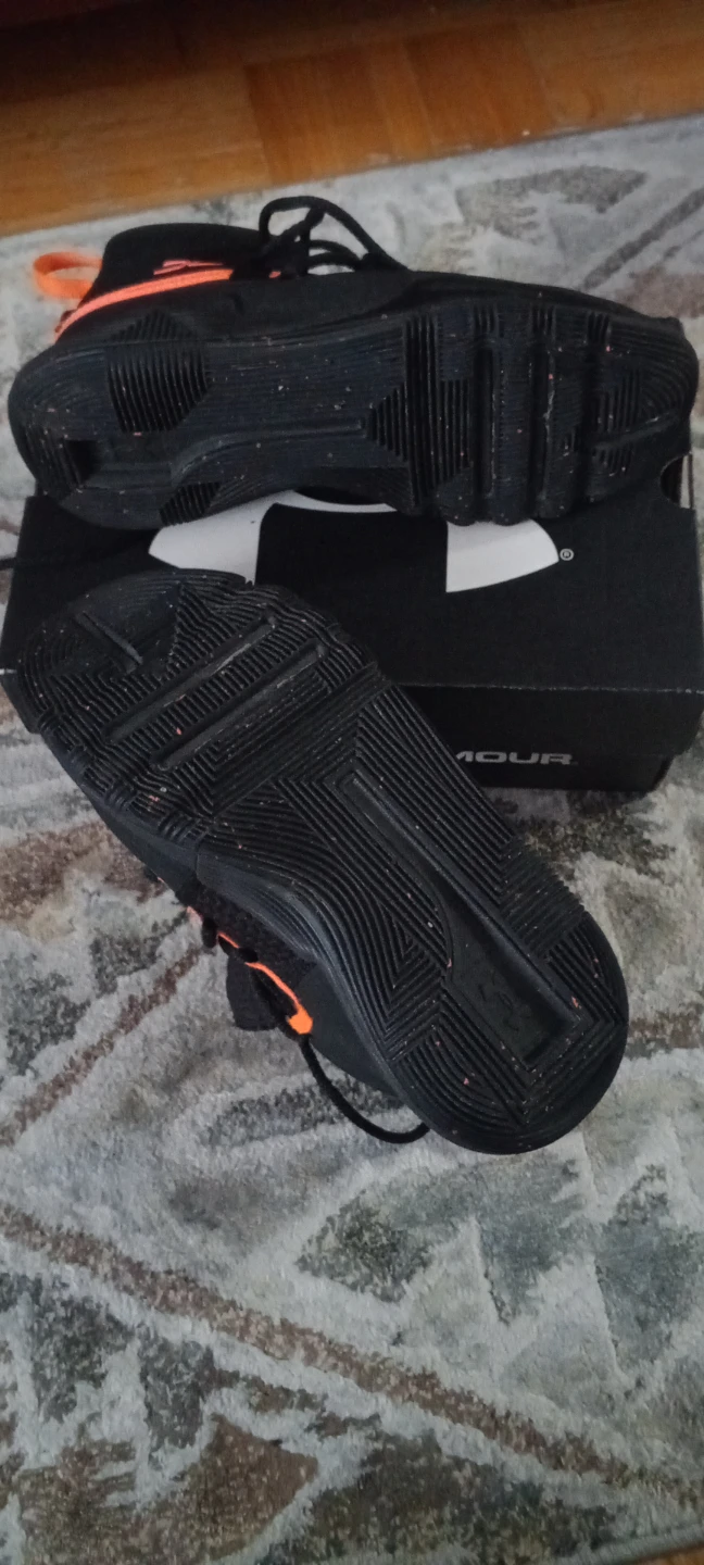 Under Armour Curry Basketball Shoes - photo 4