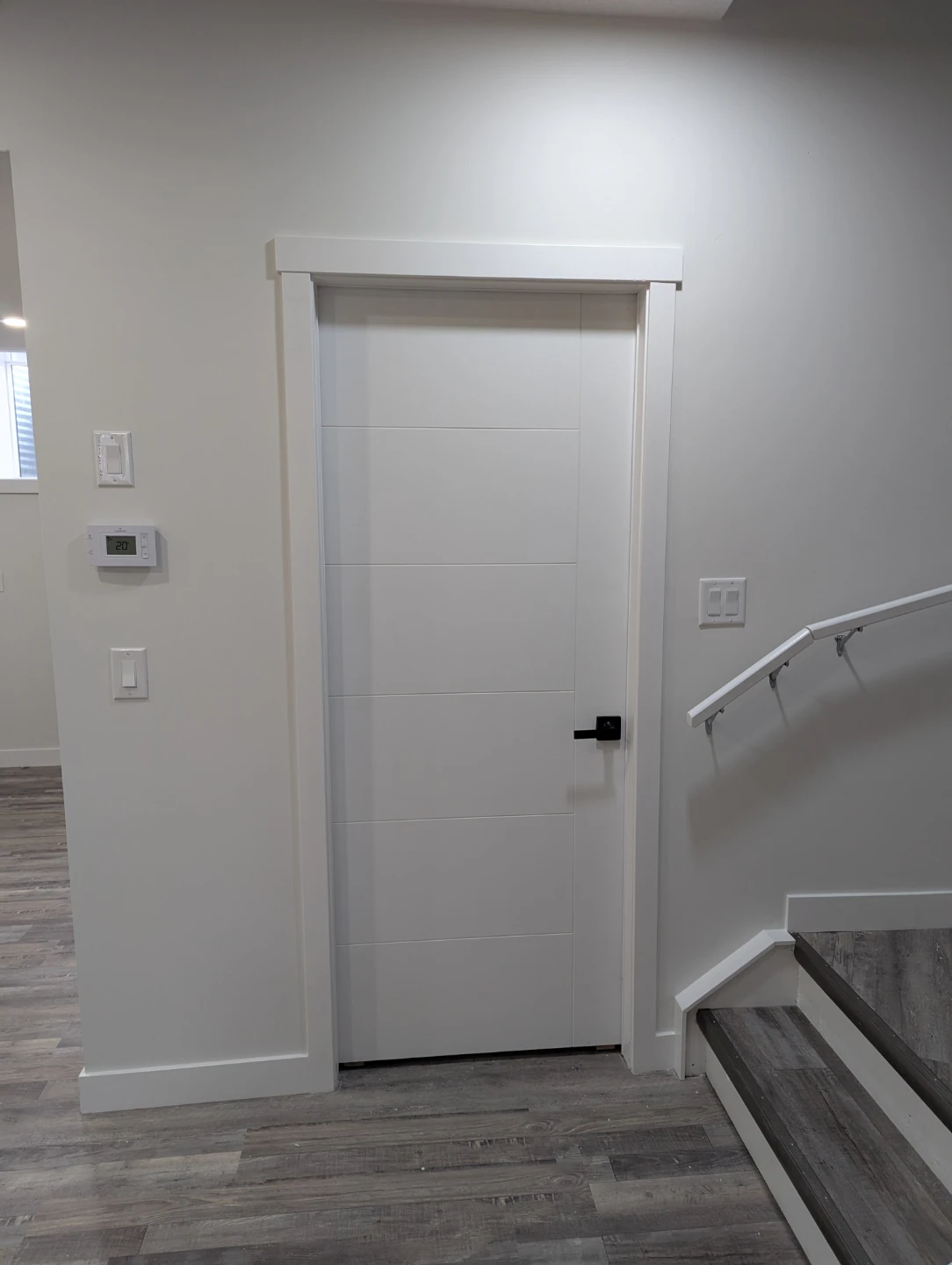 Brand New Legal 1 Bedroom Basement for Rent 🥕 - photo 3