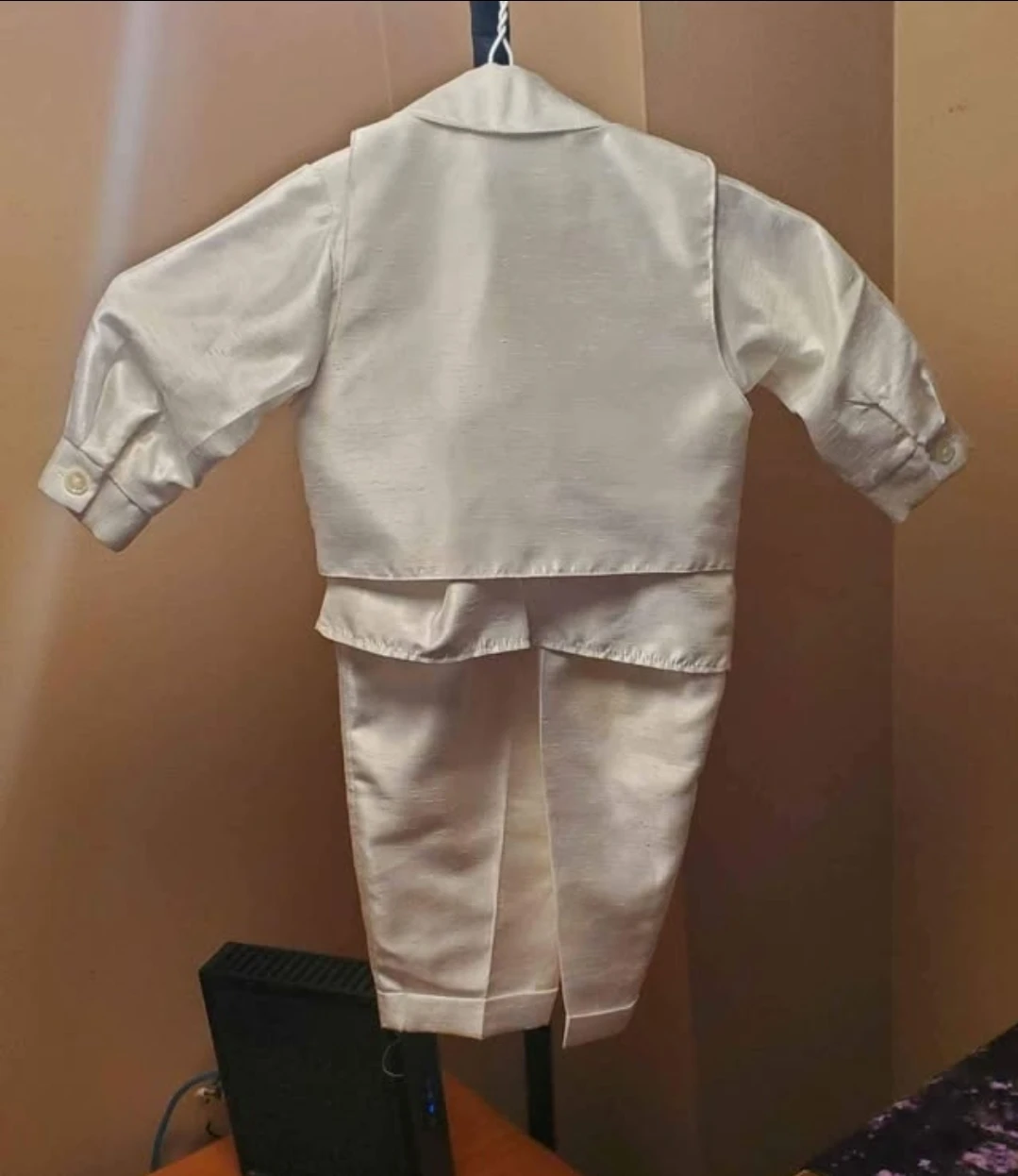Boys Baby Christening Suit 3-Piece Set sz 6mths - photo 2