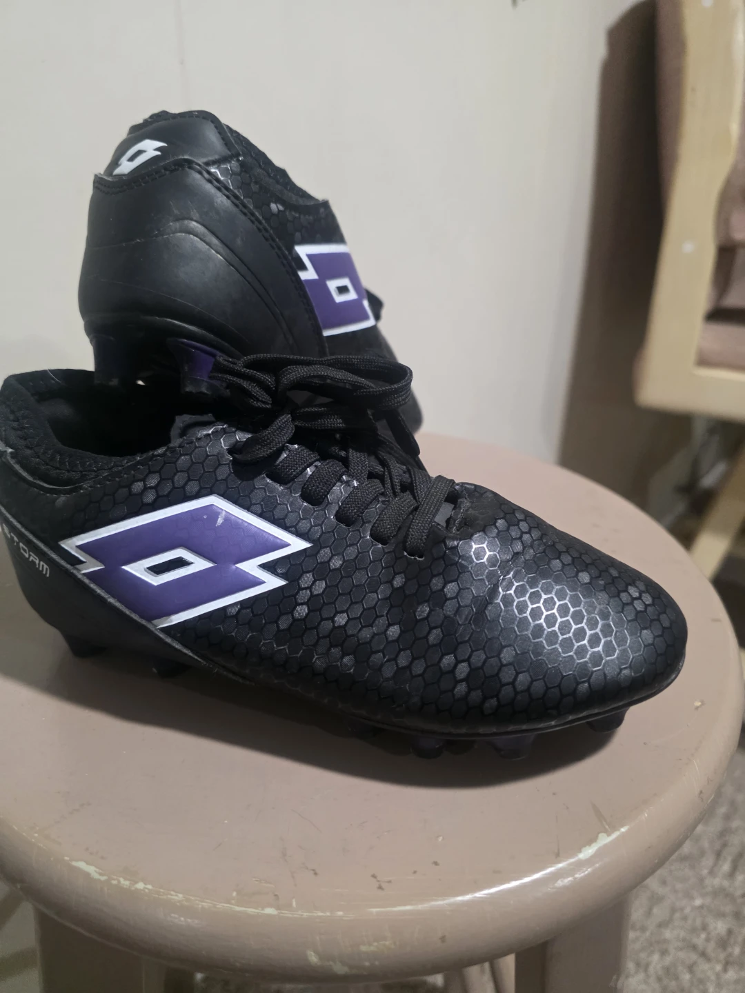 Lotto Storm Soccer Cleats - Girls US Size 3 - photo 2
