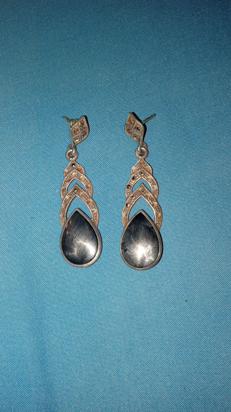 Vintage Marquesite/Onyx Earrings - photo 4