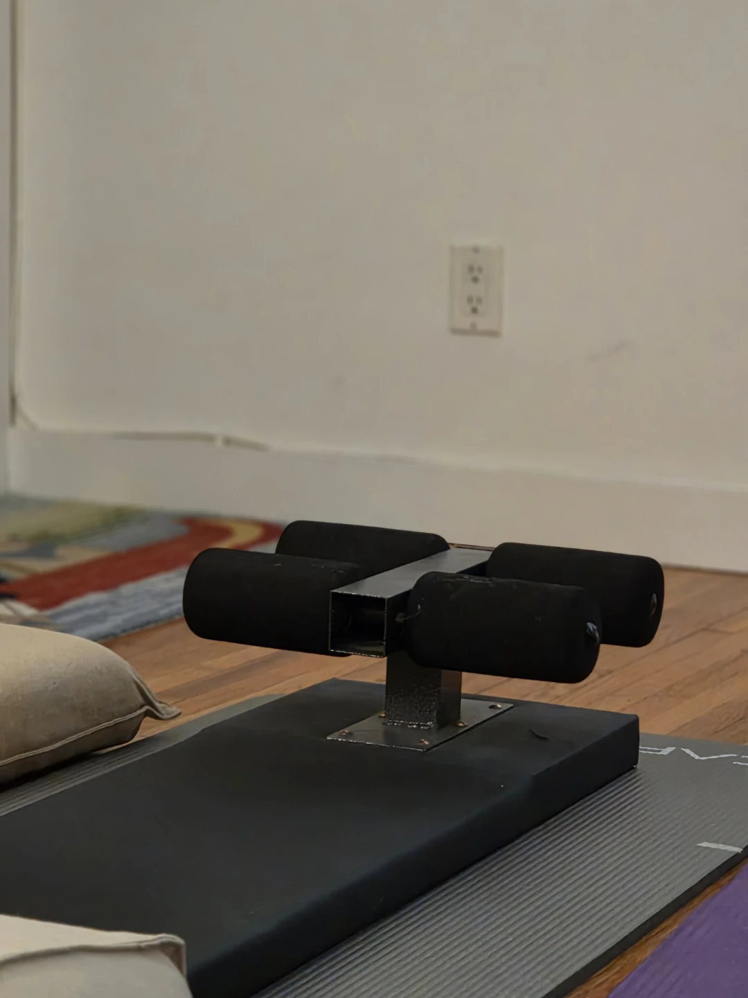 Black Sit-Up Bench with Ankle Support