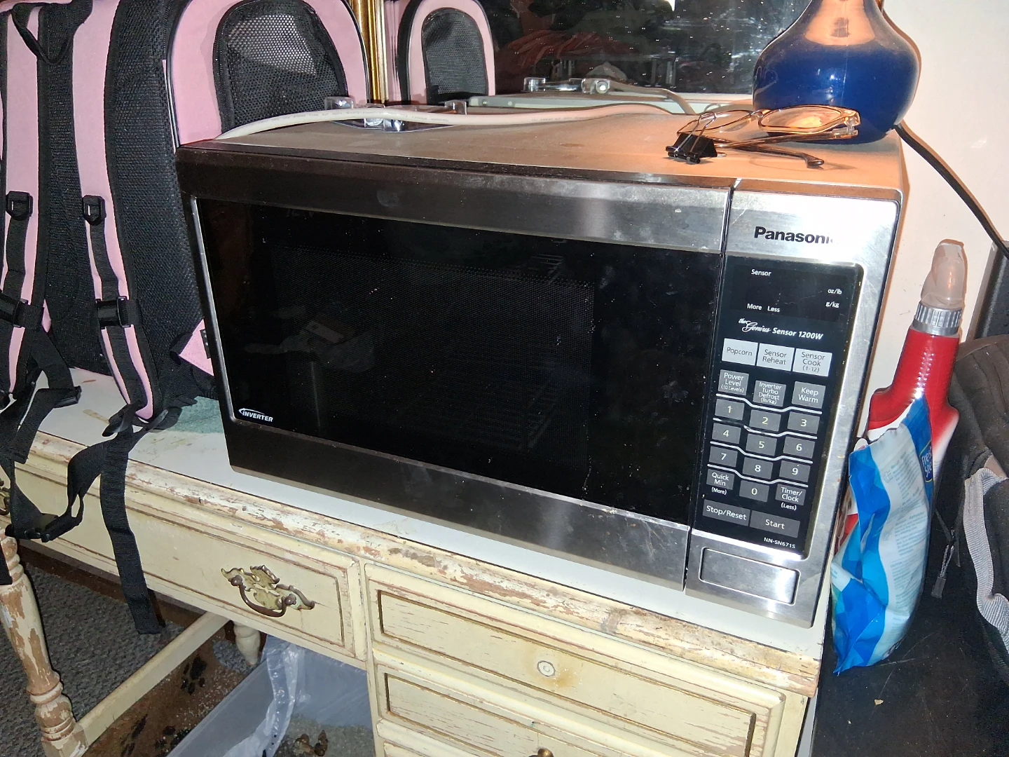 Panasonic Genius Sensor 1200W Microwave