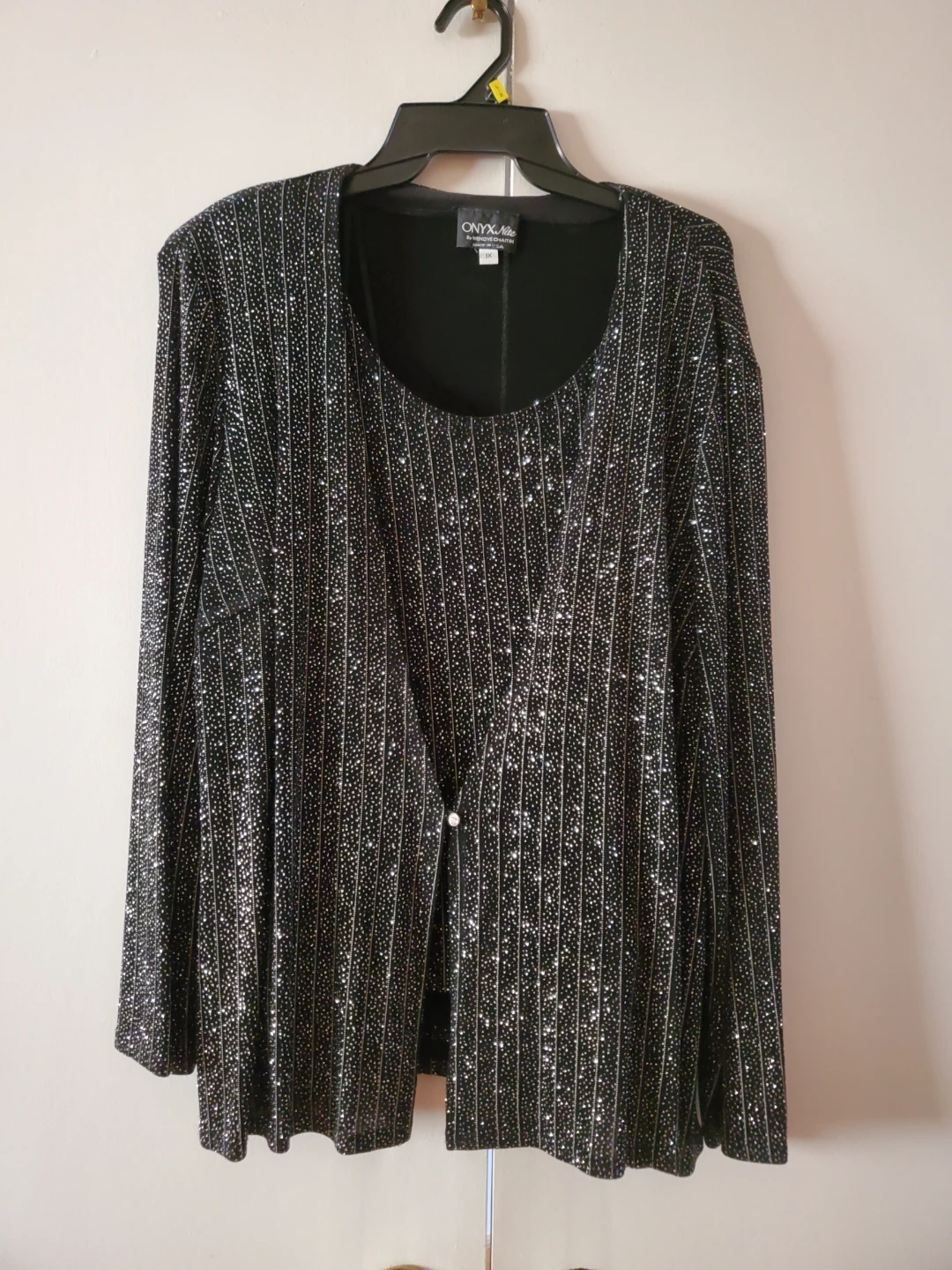 🥕 Sparkly tank top and cardigan set. Size 1X