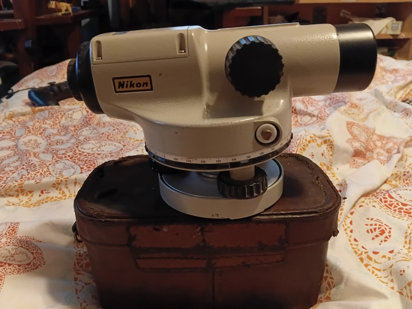 Nikon AZ-1 Automatic Level Surveying Instrument - photo 2
