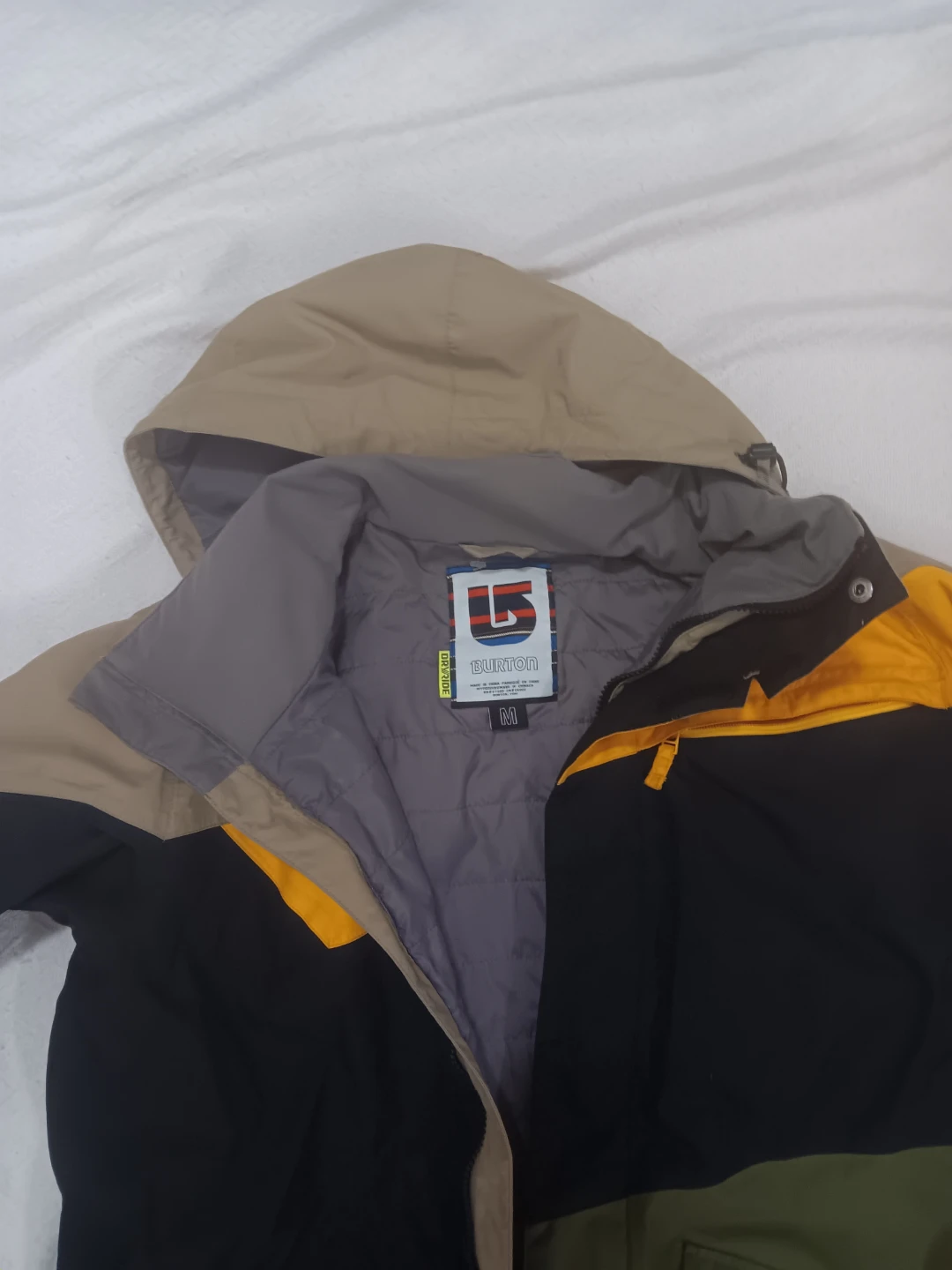 Burton Snowboard Jacket - Size M - photo 5