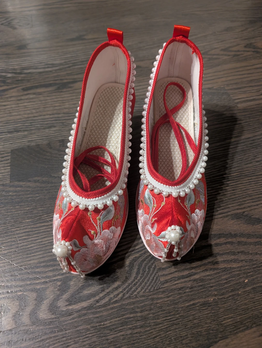 Red Embroidered Shoes with Pearls with ribbon ties