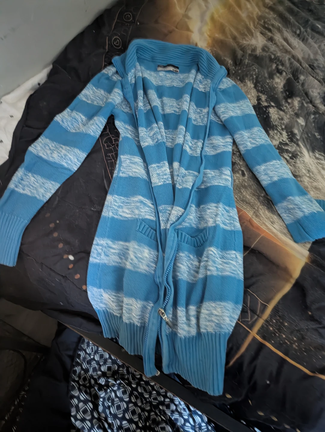 Assorted Women's Clothing Bundle - photo 3