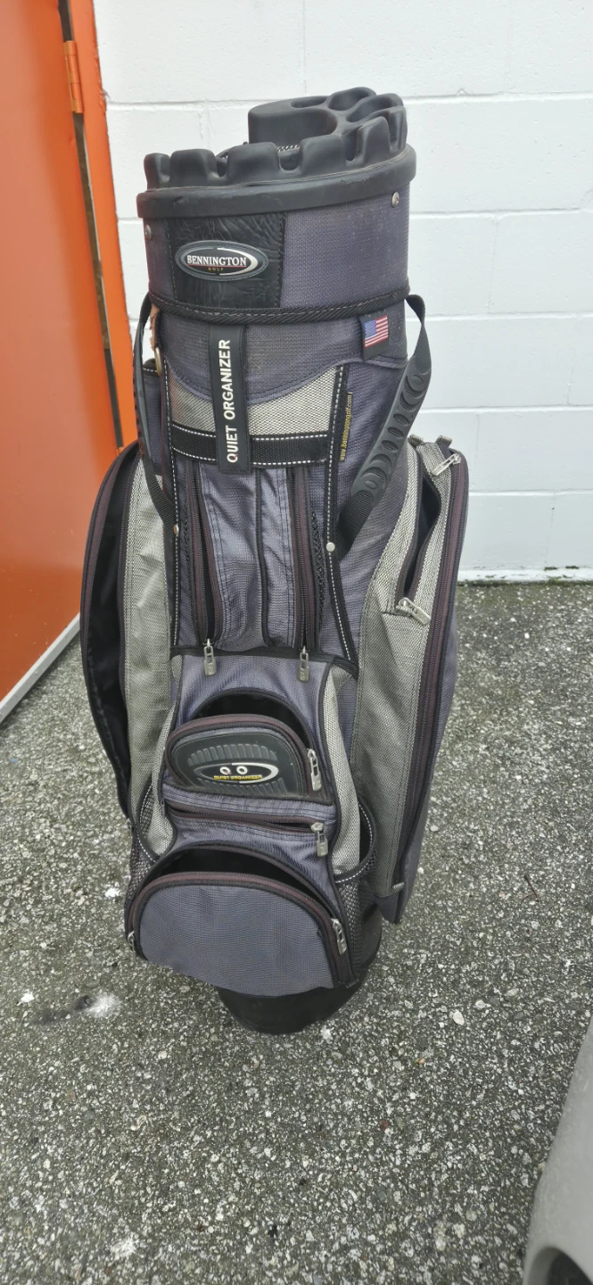 Bennington Quiet Organizer Golf Bag