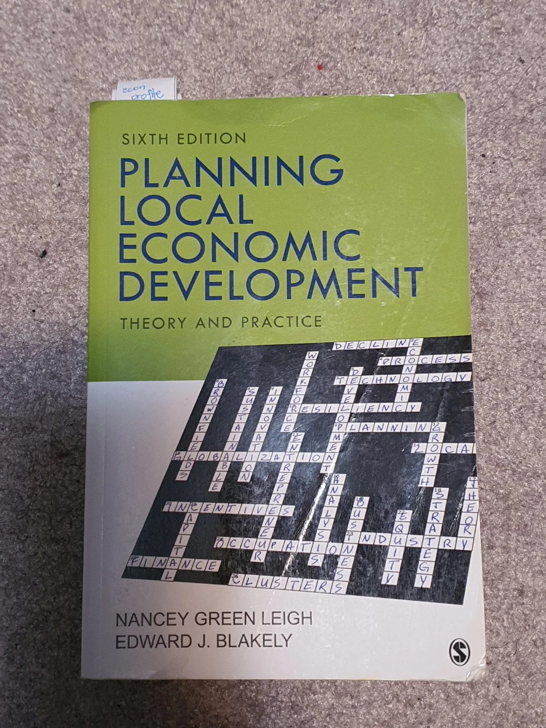 Planning Local Economic Development: Theory and Practice Book