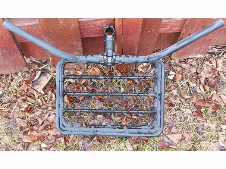 Bicycle Saddle and Handlebar with Basket