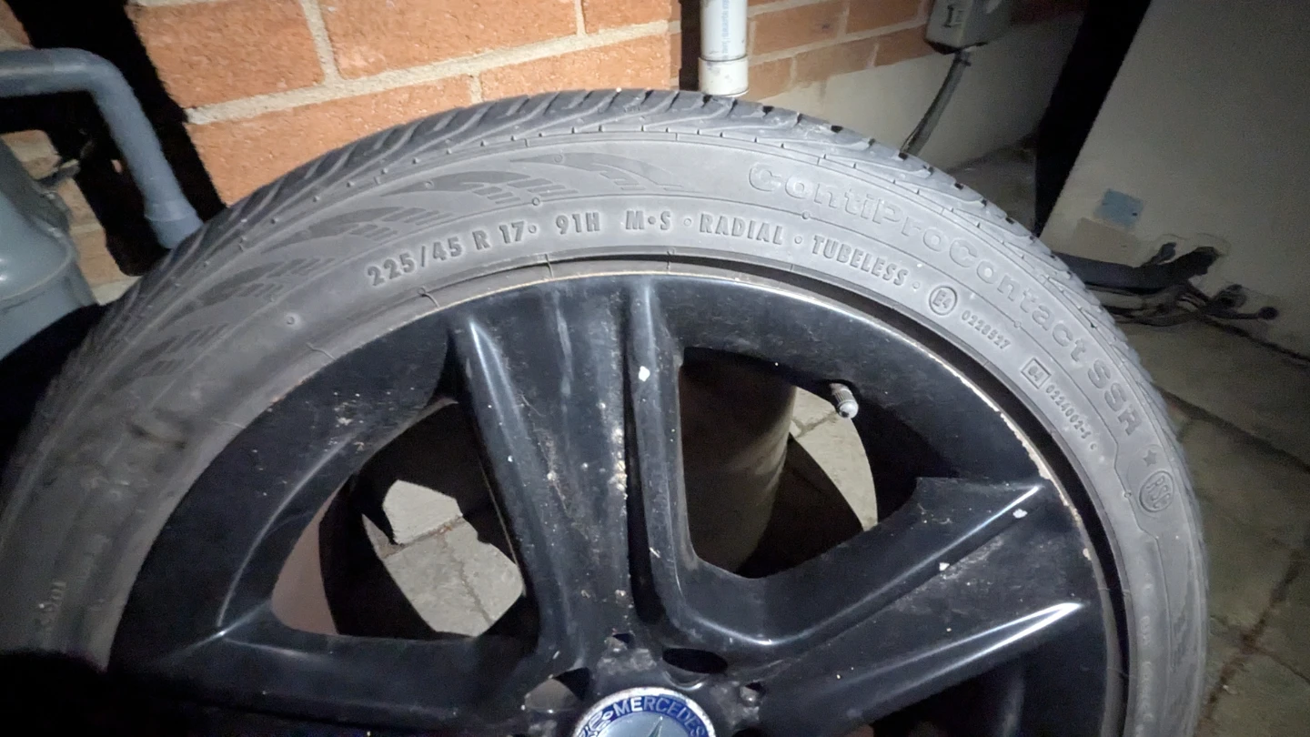 Continental ContiProContact SSR Tire 225/45 R17 91H - photo 3