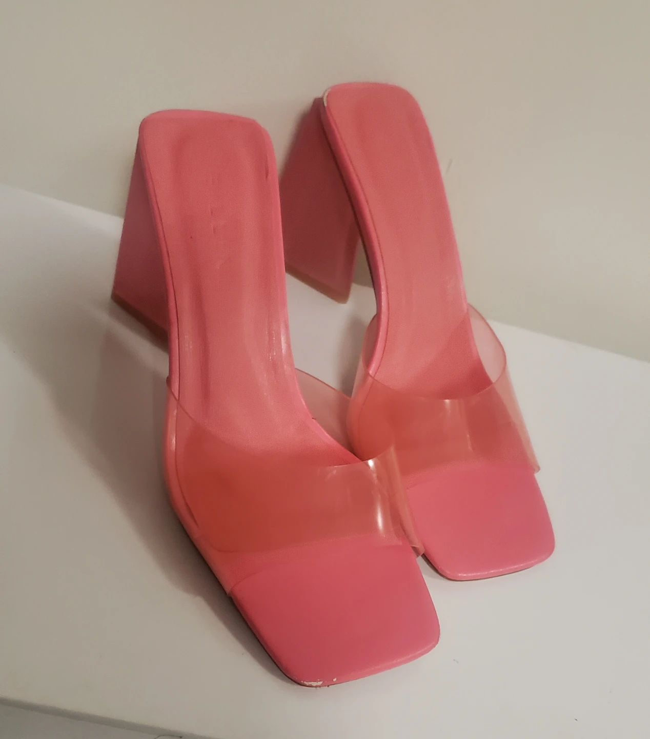 Brand new Bilini Quota in Fairy Floss Sandals - photo 3