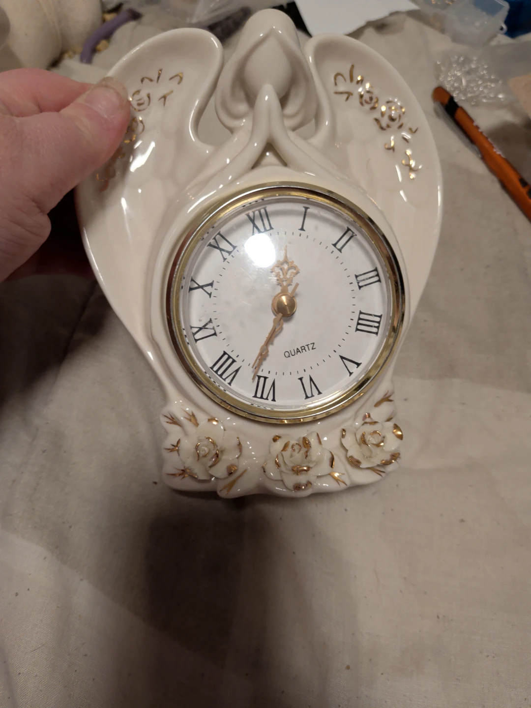 AVON Angel Ceramic Clock - photo 3