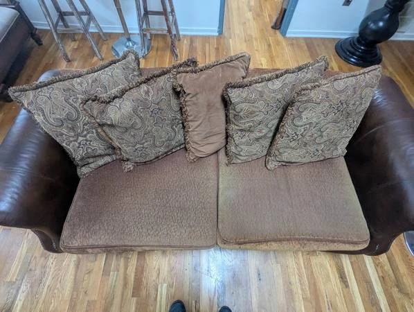 Brown Leather Chesterfield Sofa with Decorative Pillows - photo 3