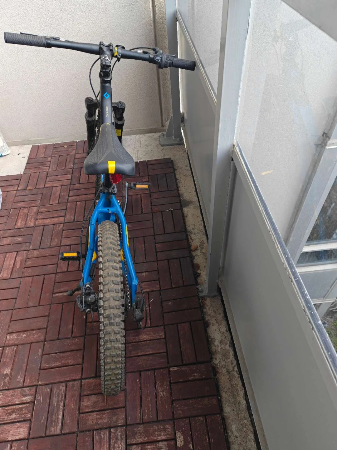 Diamondback Blue Youth Mountain Bike - photo 3