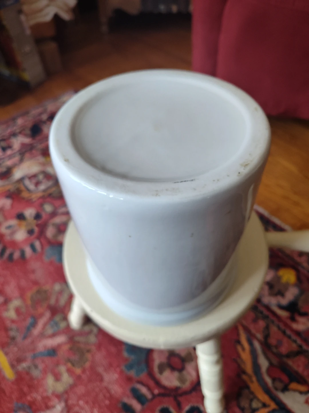 White Ceramic Crock Pot - photo 3